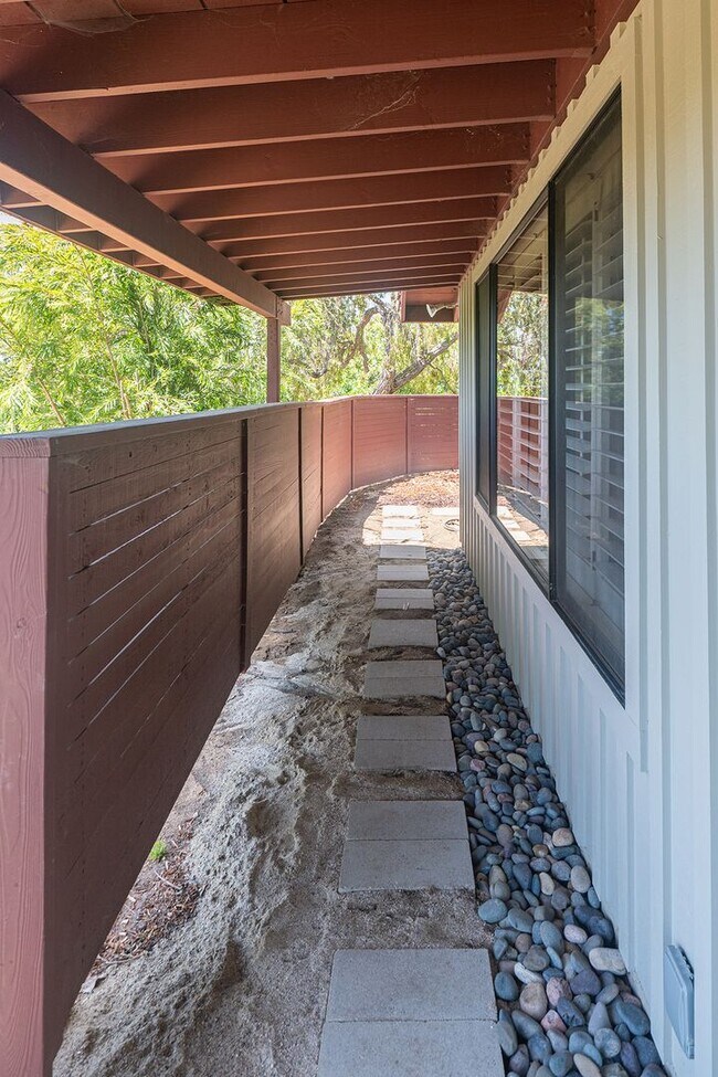 Building Photo - 3 Bedroom Ranch-Style Home on Avocado Grove Property in South Morro Hills