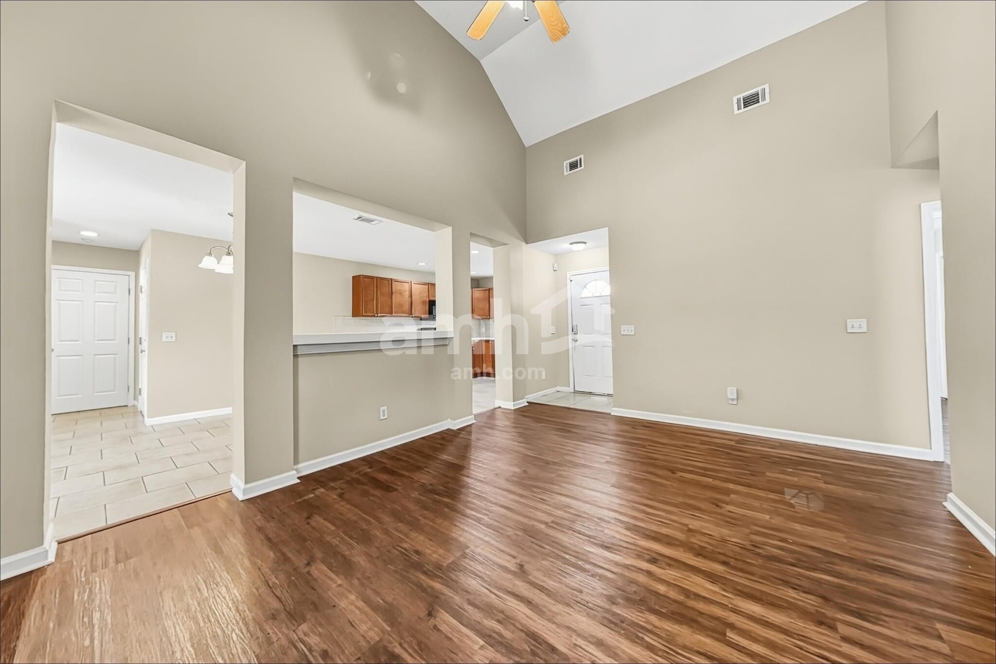 Building Photo - 61 Wintergreen Dr