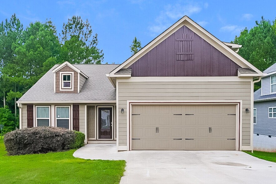 Primary Photo - 607 Savannah Dr