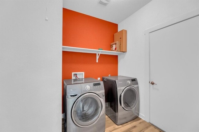 Building Photo - 149 Filifera Ct