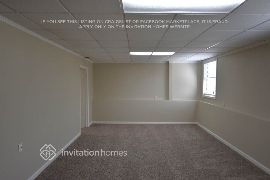 Building Photo - 2679 Forest Way NE