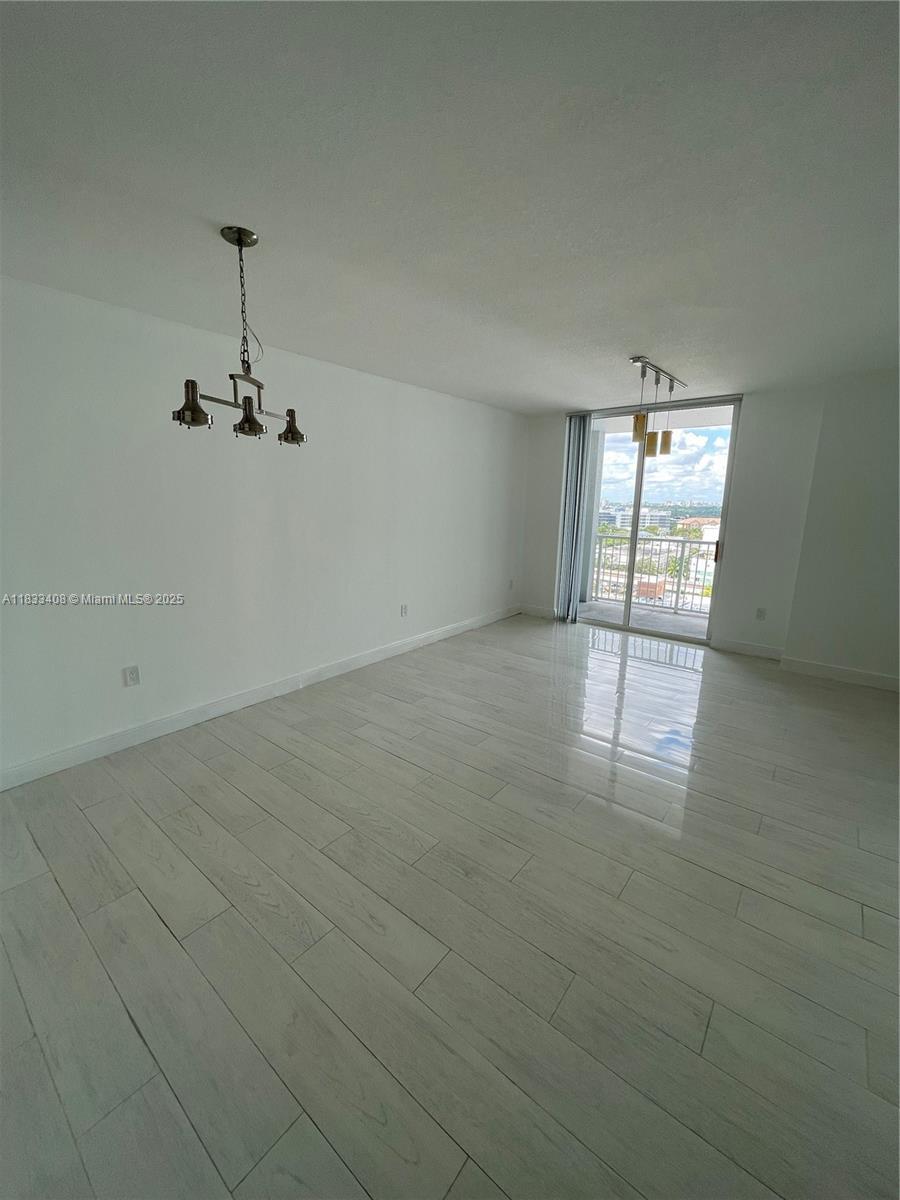 Building Photo - 1250 S Miami Ave