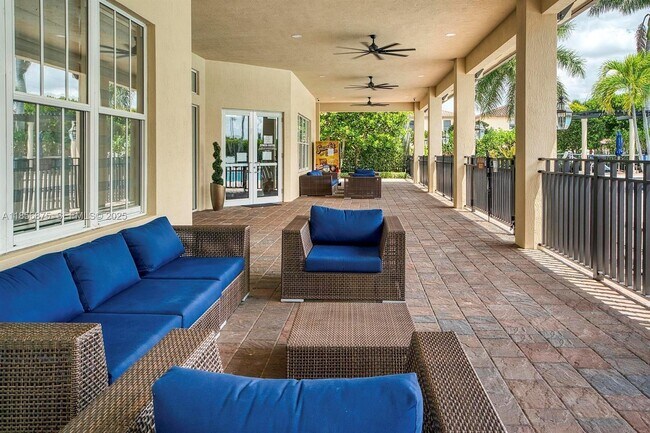 Building Photo - 3521 W 86th Terrace