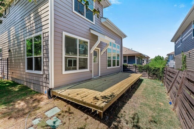 Building Photo - 7208 Bertram Ct