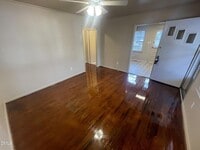 Building Photo - 429 Rose Ln