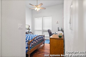 Building Photo - 1219 N Olive St