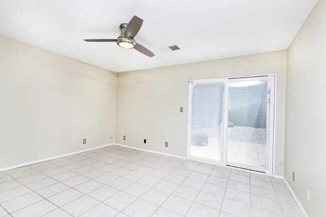 Building Photo - Bright, shiny, and updated compact home ne...