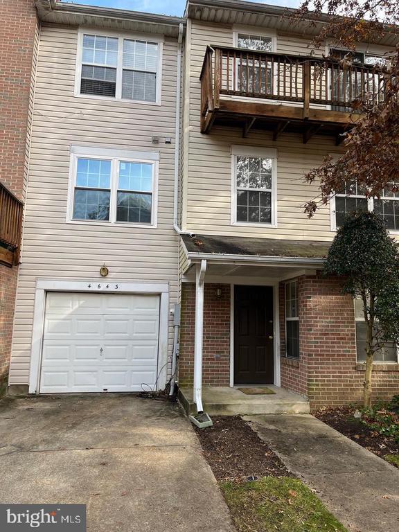 Building Photo - 4643 Deepwood Ct