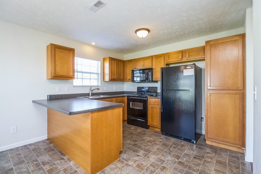 Building Photo - 1533 Passage Dr