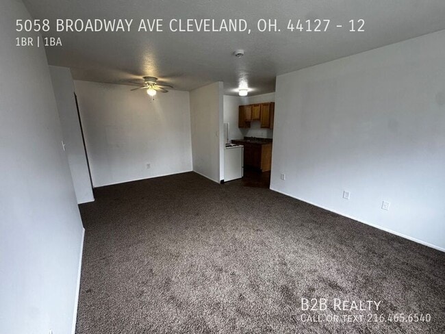 Building Photo - 5058 Broadway Ave