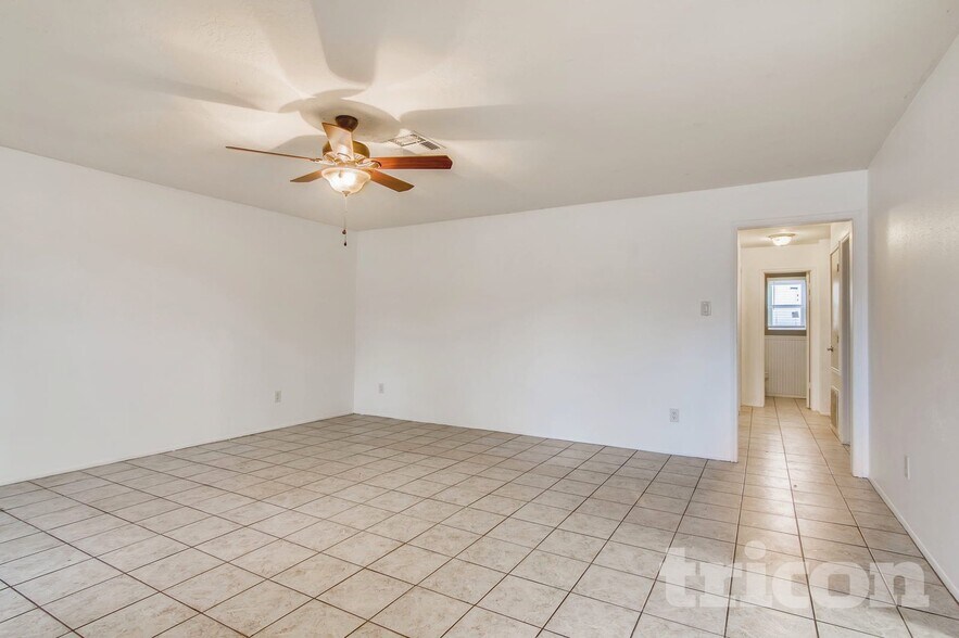 Building Photo - 1014 Misty Meadow Ct