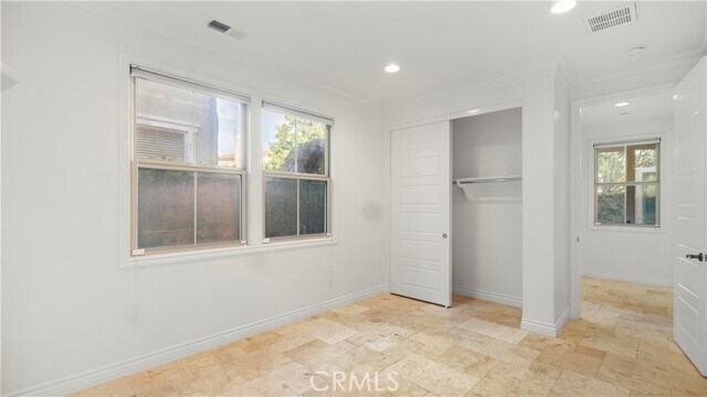 Building Photo - 136 Coyote Brush