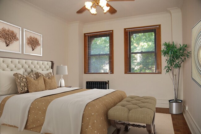 Interior Photo - 2738 N. Pine Grove