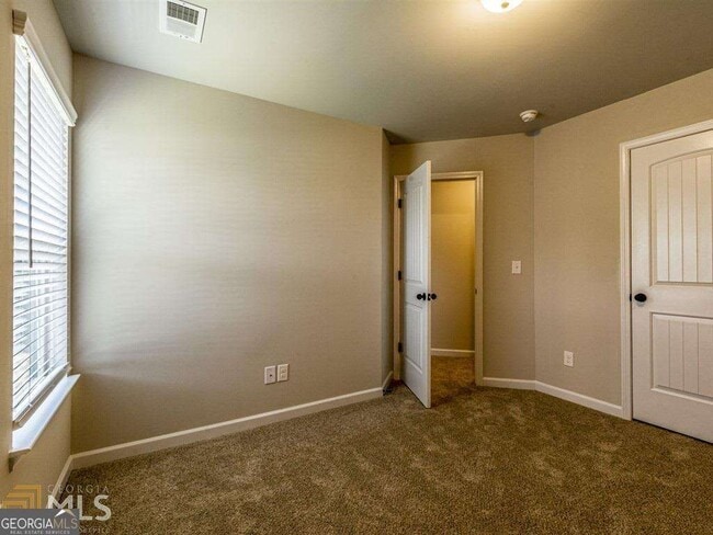 Building Photo - 1074 Mcconaughy Ct