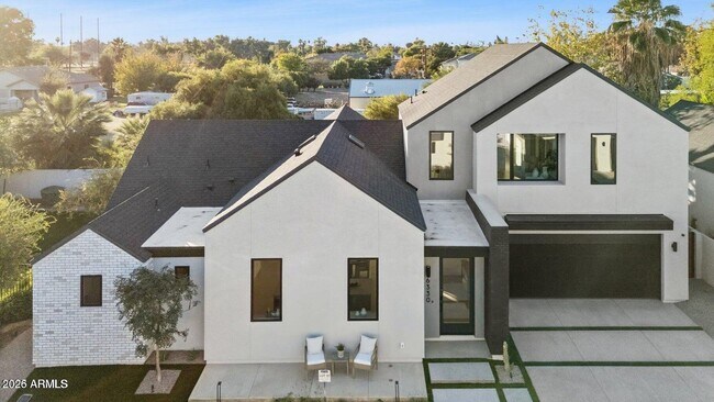 Building Photo - 6330 N 10th Dr