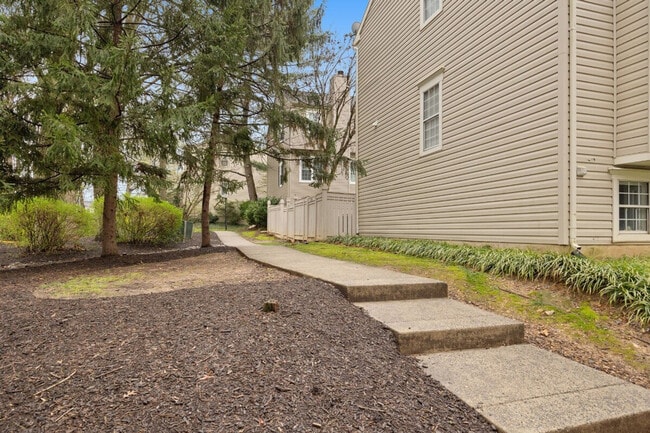 Building Photo - 12349 Lima Ln