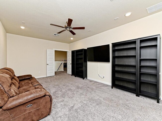 Building Photo - 17104 Calipatria Ln