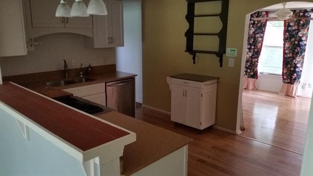 Building Photo - 7472 Love Cir