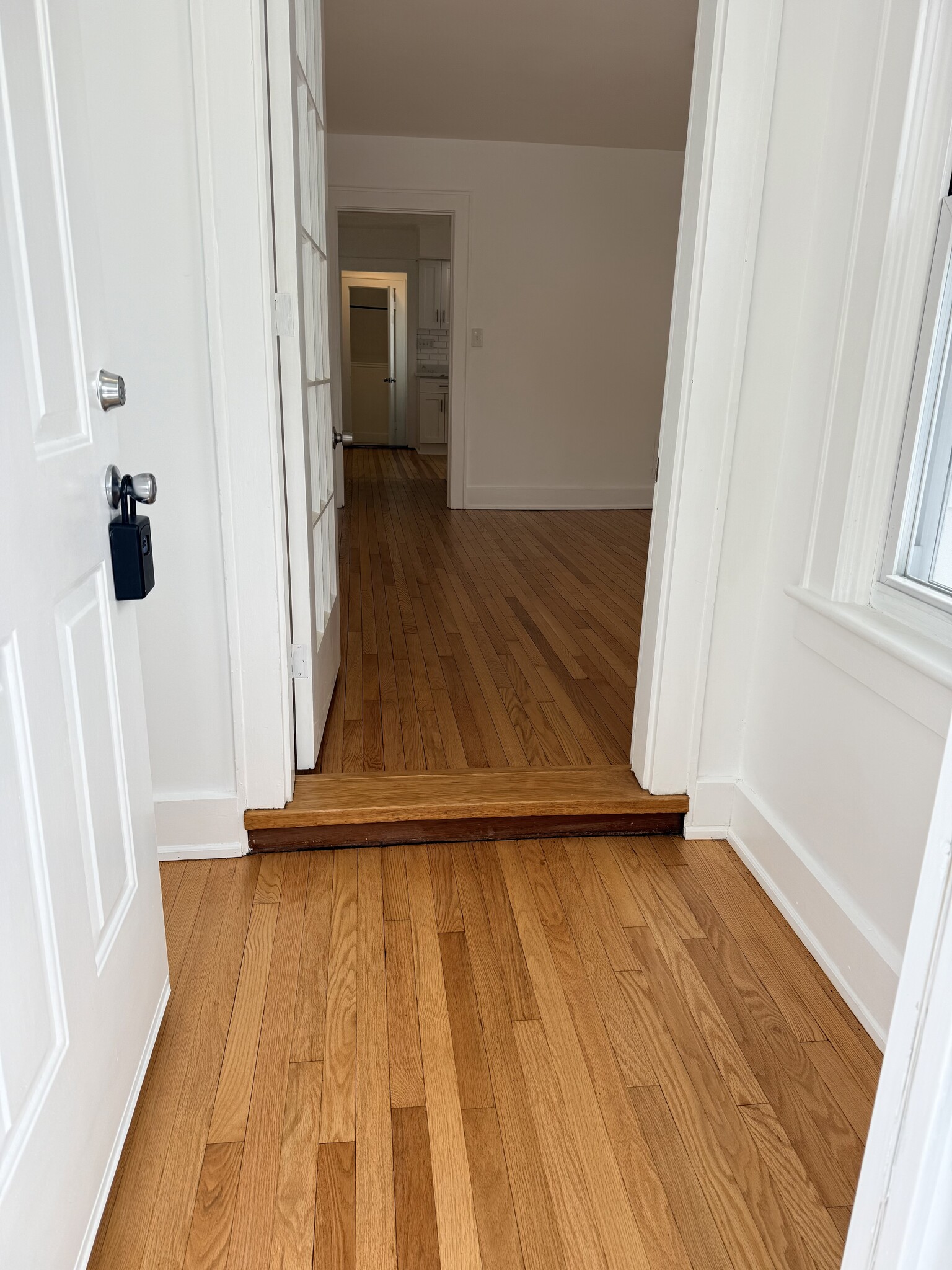 Building Photo - 30 Clark St