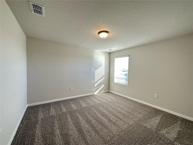 Building Photo - 850 Rivers Crossing St