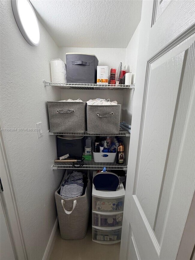 Building Photo - 15440 SW 284th St