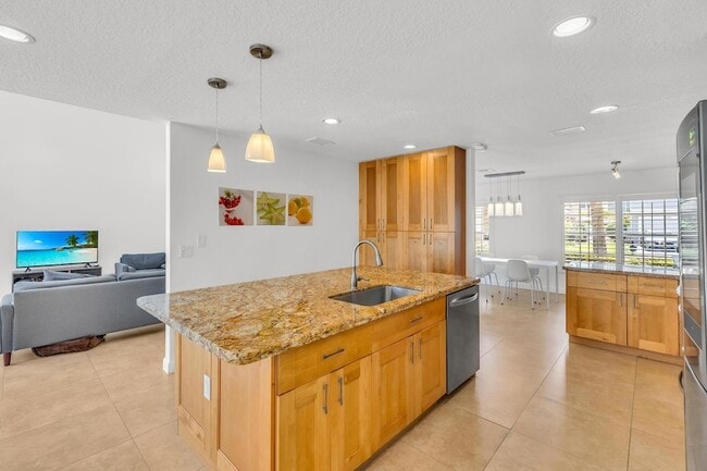 Building Photo - 10694 Wheelhouse Cir