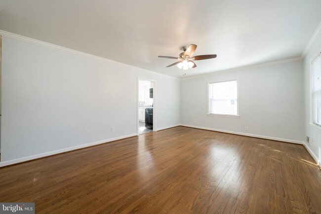 Building Photo - 4305 Oglethorpe St