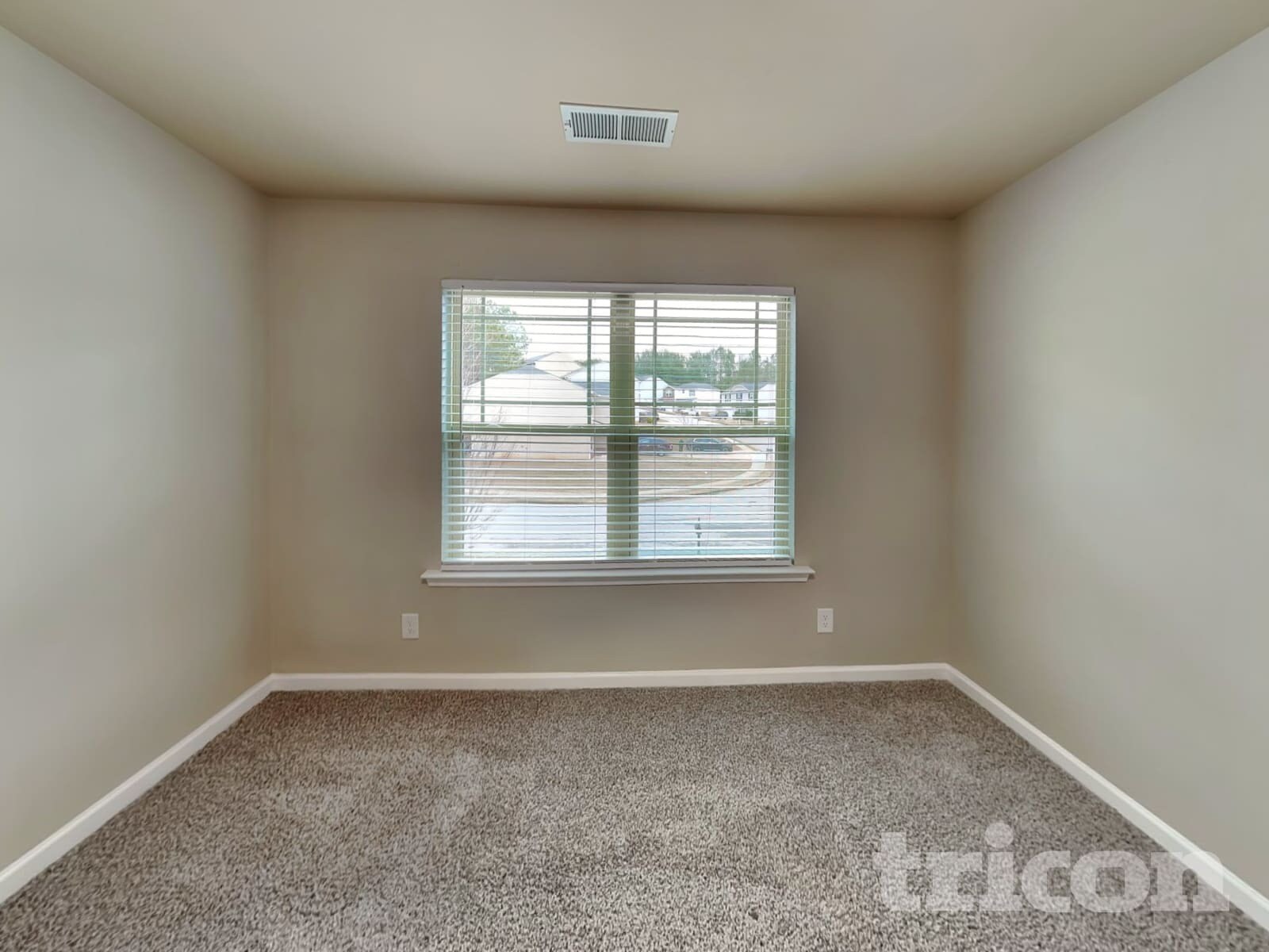 Building Photo - 3983 Sitka Dr