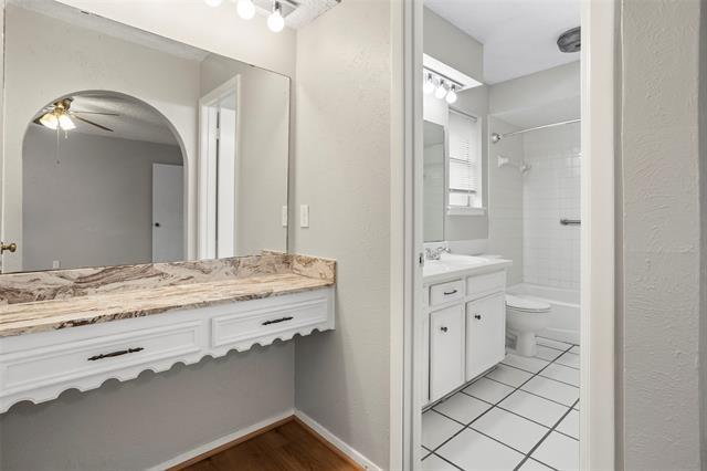 Building Photo - 1024 Edgewood Trail