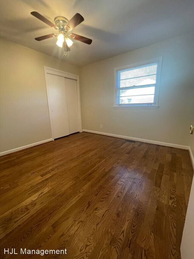 Building Photo - 3 br, 2 bath House - 106 Graeme Drive