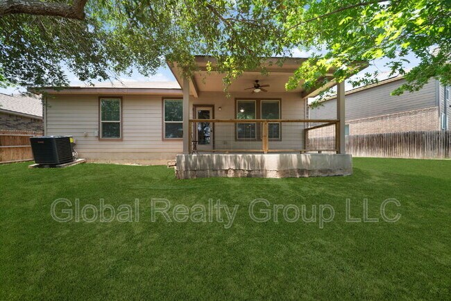 Building Photo - 417 Cattle Run