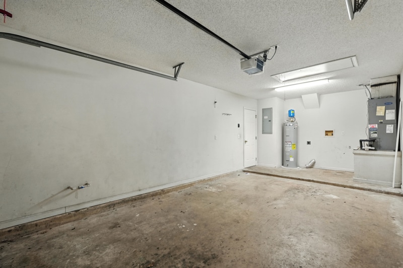 Building Photo - 70 Red Mill Dr