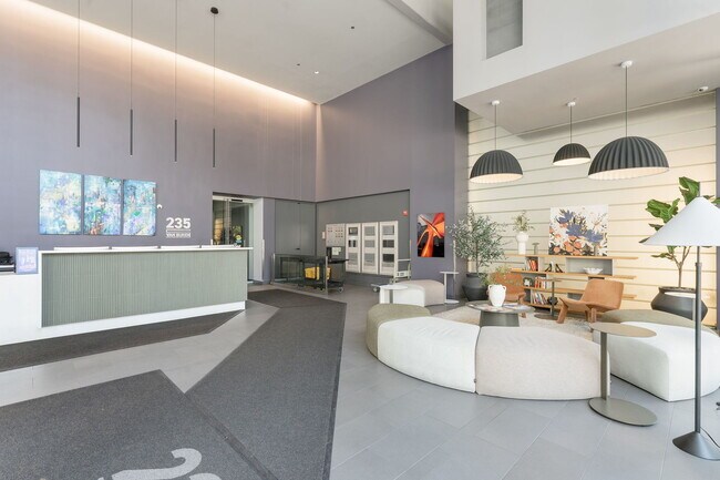 Building Photo - 235 W Van Buren St
