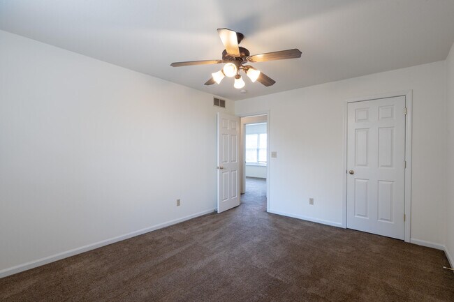 Building Photo - 3509 Delmar Ct