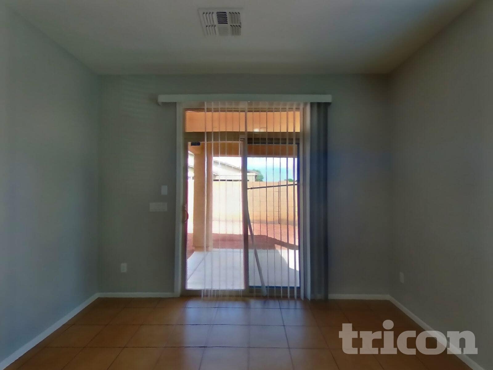 Building Photo - 7310 W St Charles Ave