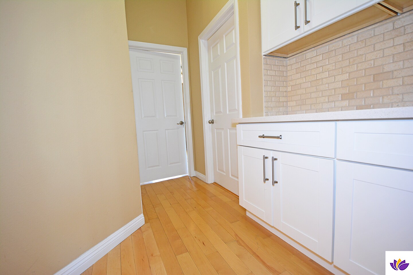 Building Photo - 23935 Ingomar St