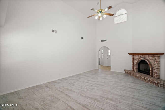 Building Photo - 568 Mogollon Cir