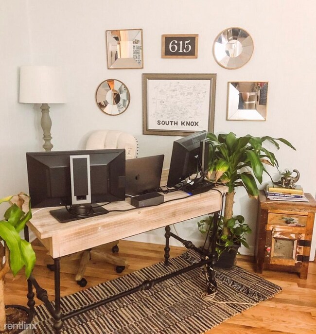 Building Photo - 3 br, 1 bath House - 4805 Merrill Lane