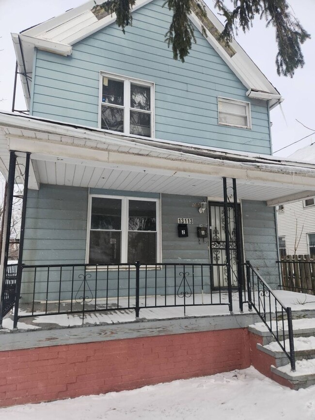 Building Photo - 13113 Benwood Ave