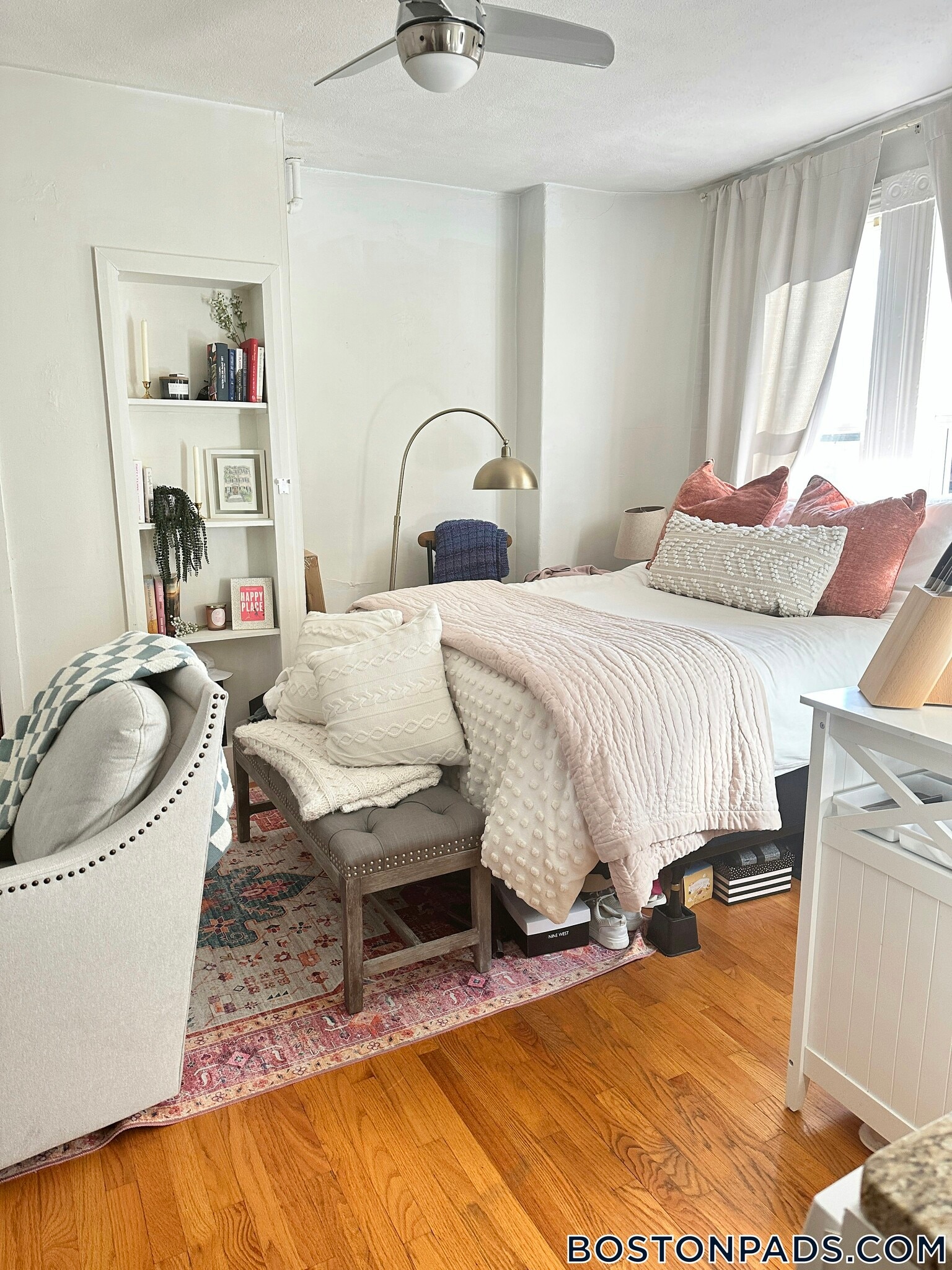 Building Photo - 108 Myrtle St