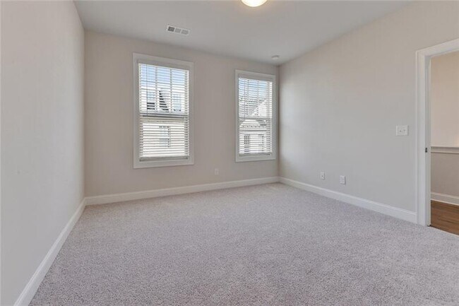 Building Photo - 4317 Parkside Pl