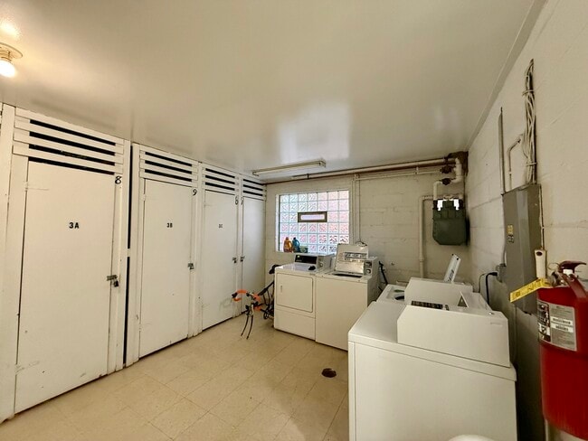 Building Photo - 317 Wisconsin Ave