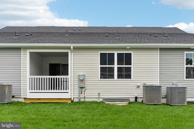 Building Photo - 9005 Owensby Dr