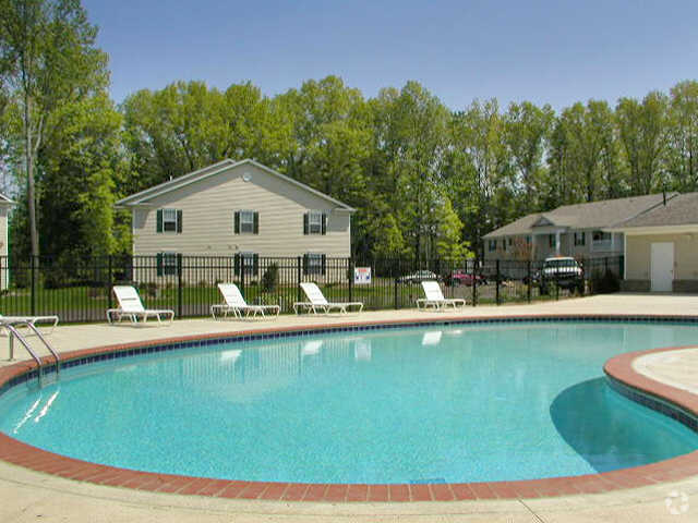 Lakeside Villas - Madison Oh Apartment Finder