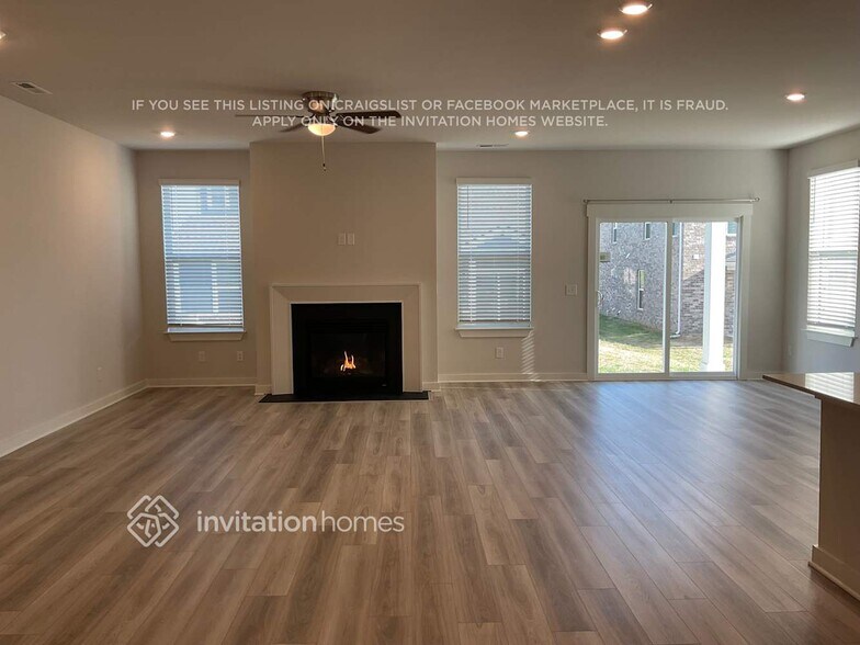 Building Photo - 1229 Leavell Ln