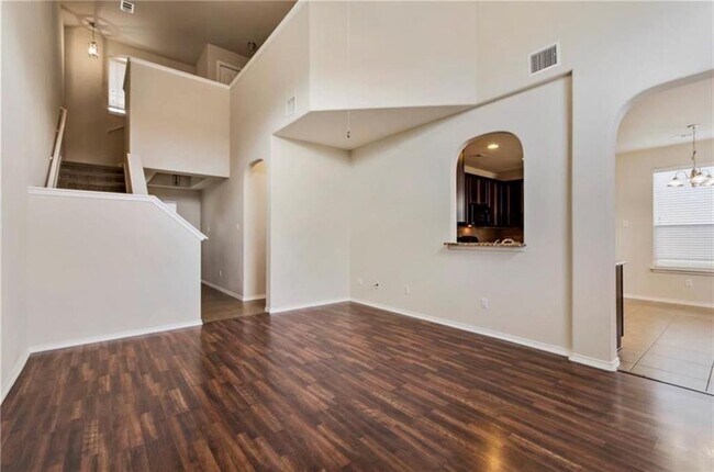 Building Photo - 9501 Sweetgum Dr