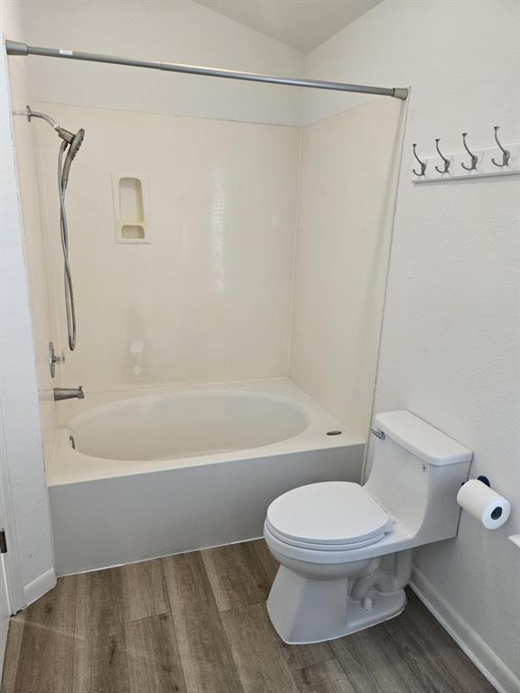 Building Photo - 2002 Caspian Cove