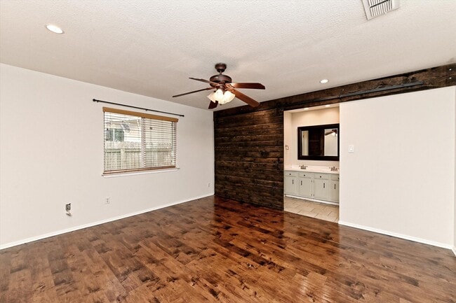 Building Photo - 3706 Harpers Ferry Ln