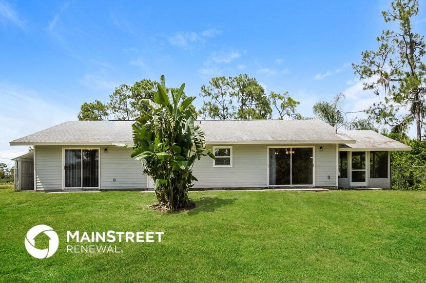 Building Photo - 4715 4th St W