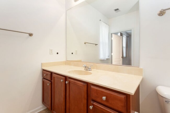 Building Photo - 5329 Warminster Dr